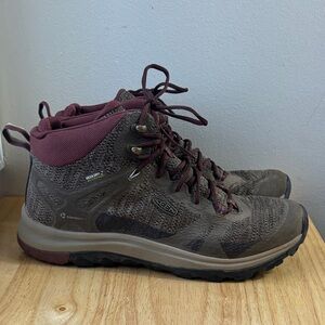 KEEN Women's Waterproof Hiking Boots Brown Burgundy Size 8.5 Konnectfit Gorp